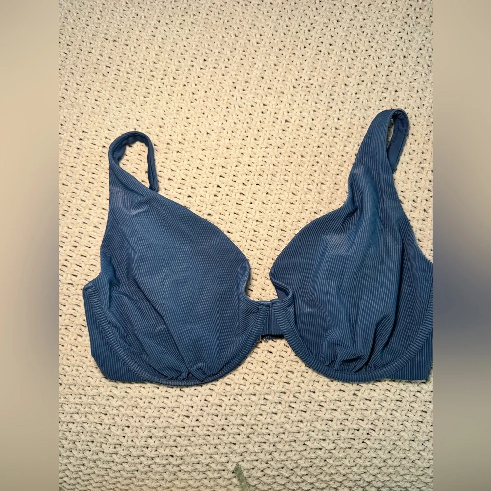 Abercrombie & Fitch curve love Navy Blue Underwire Bra with Ribbed Band size M - Picture 3 of 3